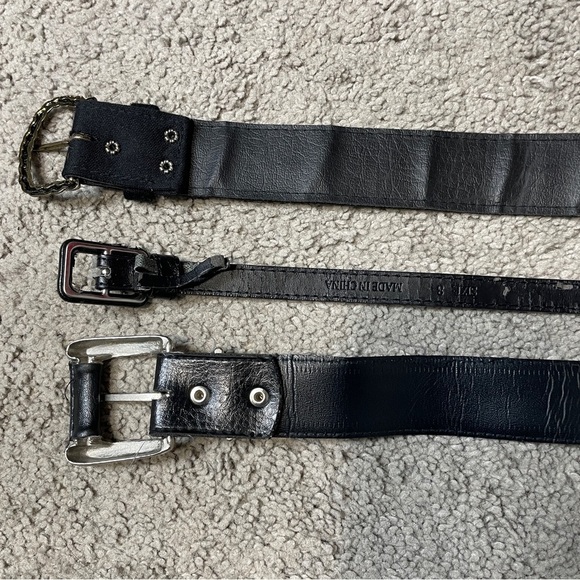 Bundle of 3 black belts of varying widths - Picture 5 of 14